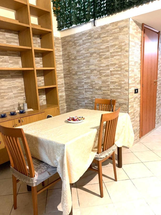 Holiday House San Biagio,41 Apartment Napoli Exterior foto